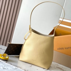 LV Hobo Bags